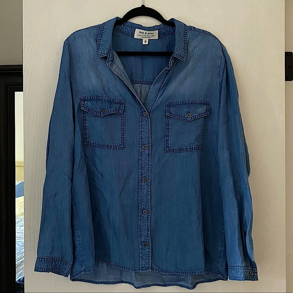 Cloth & Stone Chambray blouse from Anthropologie